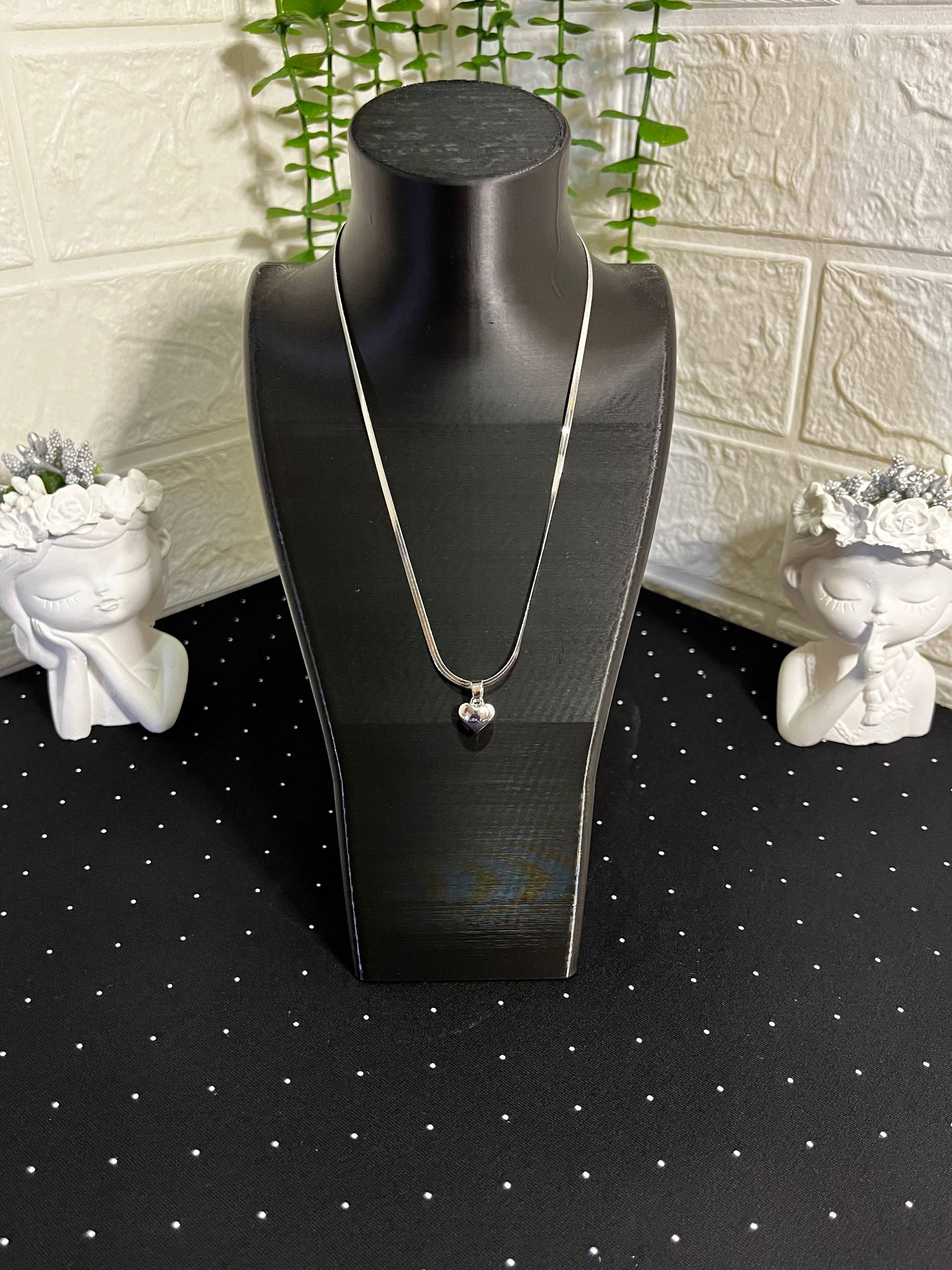 Kalp Figürlü Çelik Kolye Silver
