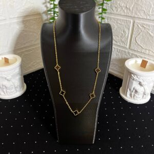 Yonca Model Çelik Kolye Gold