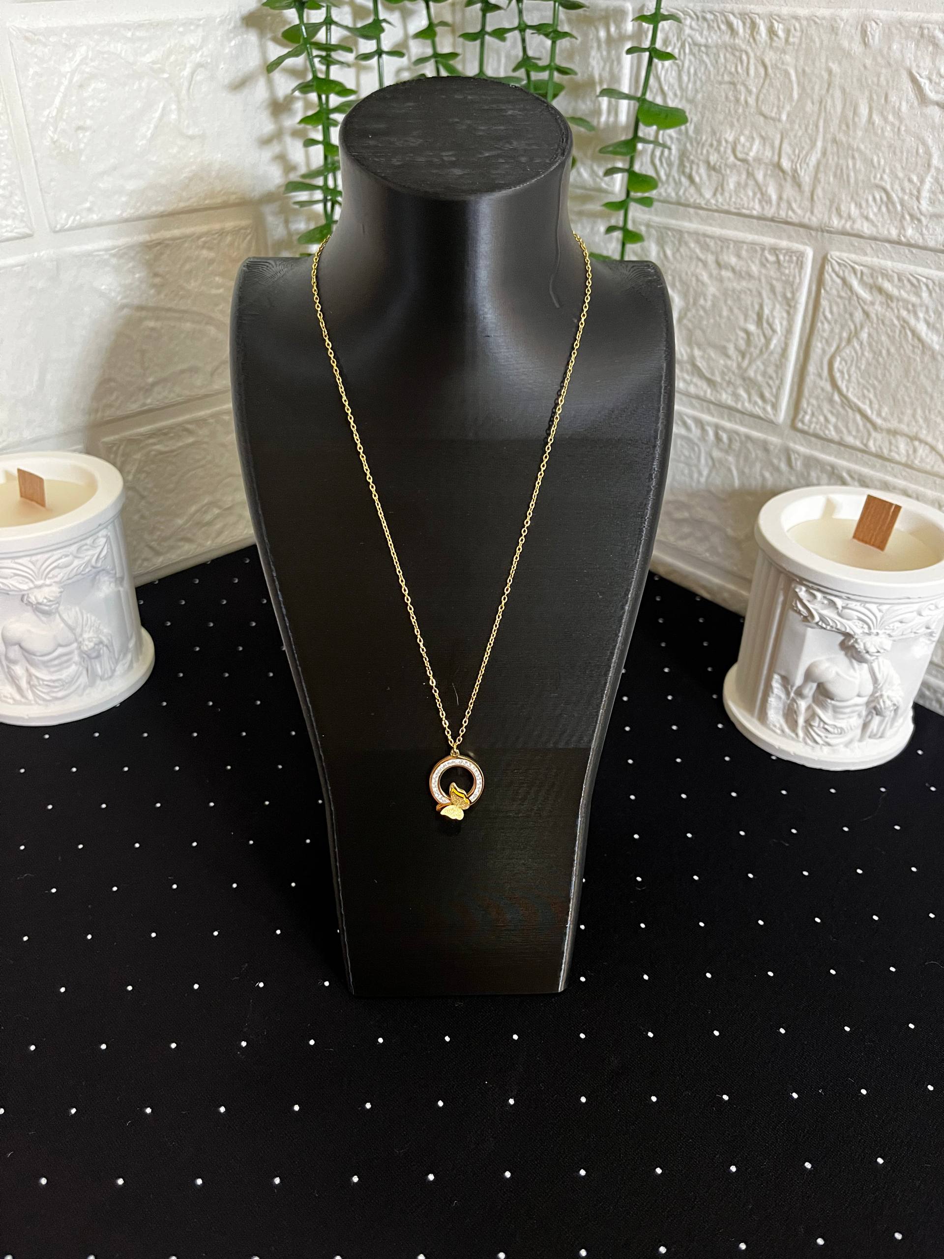 Kelebek Model Çelik Kolye Gold-2