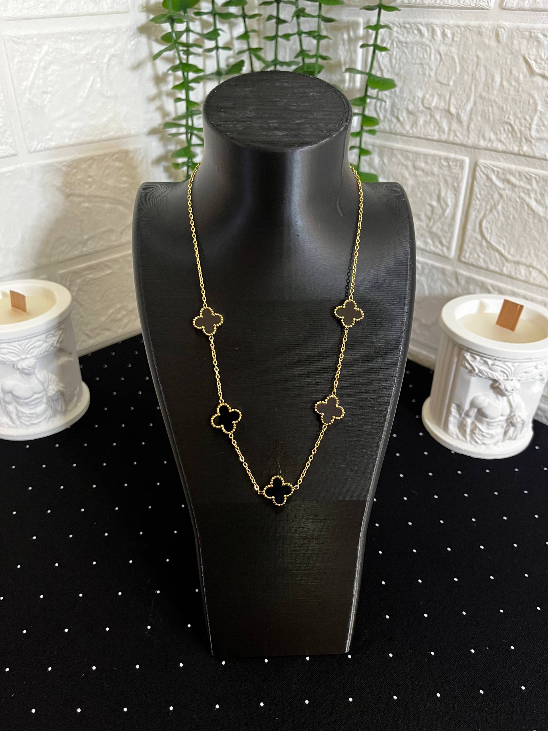 Yonca Model Çelik Kolye Gold-2